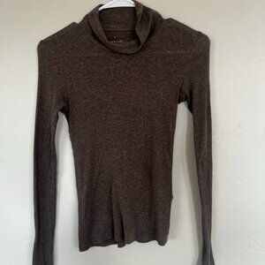 Everlane Organic Cotton Turtleneck Top – Brown (Size Small)